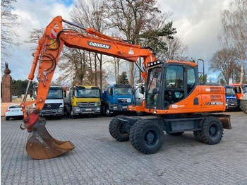 Багер на тркала DOOSAN DX160W-3