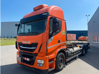 Камион со кабинска шасија IVECO Stralis 460