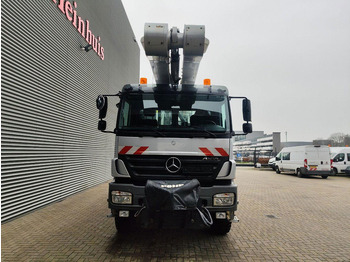 Камион, Камион со кран Mercedes-Benz Axor 1824 - Lifting basket: слика 2
