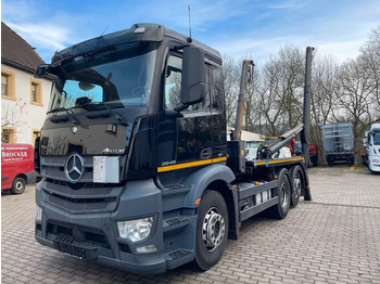 Камион за подигање контејнери MERCEDES-BENZ Antos 2545
