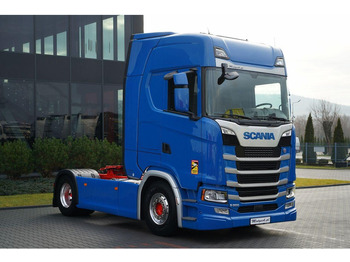 Камион влекач SCANIA S 500