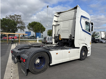 Лизинг на SCANIA S 500 A4x2NA SCANIA S 500 A4x2NA: слика 3 Лизинг на SCANIA S 500 A4x2NA SCANIA S 500 A4x2NA: слика 3