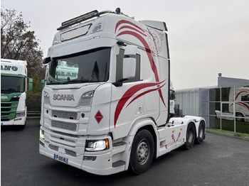 Камион влекач SCANIA R 500