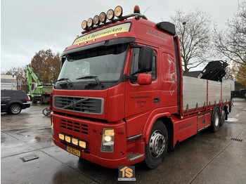 Камион со платформа VOLVO FM12