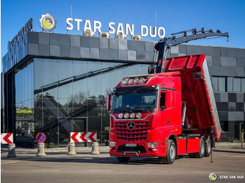 Камион со кран MERCEDES-BENZ Arocs