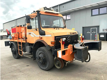 Комунално/ Специјално возило UNIMOG