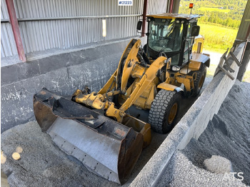 Натоварувач на тркала CATERPILLAR 930K