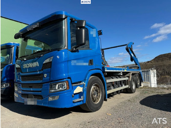 Камион за подигање контејнери SCANIA P 340