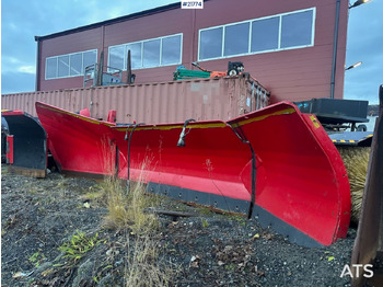 Плуг за чистење снег