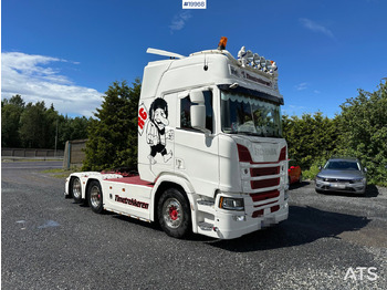 Камион влекач SCANIA R