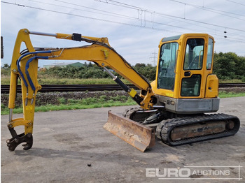 Мини багер BOBCAT E50