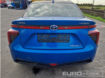 Автомобил 2017 Toyota Mirai Fuel Cell, Hydrogen Hybrid, Automatic (German Reg. Docs. Available): слика 4