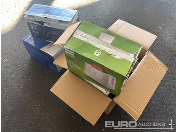 Градежна опрема Pallet of Toaster (2 of), Steam Iron, Aluminium Express Coffee Maker, Milk Frother, Mini Doorbell , Hand Blender: слика 2
