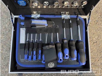 Опрема за работилница Unused Günter Wagen 110 Pcs Tool Case: слика 2