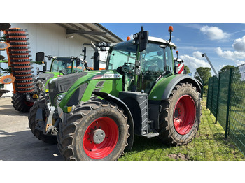 Трактор FENDT 722 Vario
