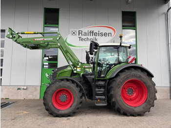 Трактор FENDT 700 Vario