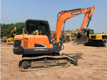 Багер гасеничар DOOSAN DX60