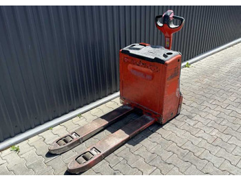 Вилушкар за палети LINDE T16