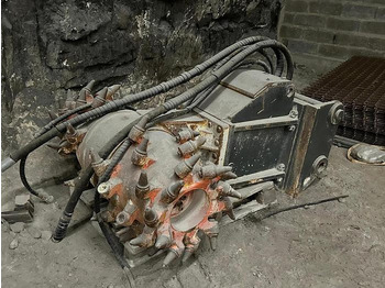 Градежна машина SANDVIK