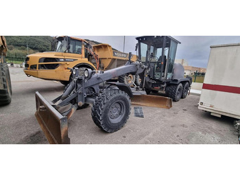 Порамнувач NEW HOLLAND