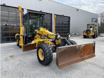 Порамнувач NEW HOLLAND