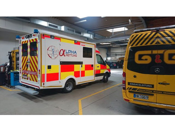 Амбулантно возило MERCEDES-BENZ Sprinter 519