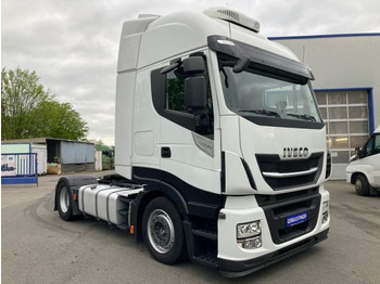 Камион влекач IVECO Stralis 440