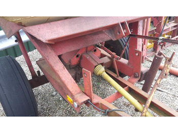 Лизинг на GETROKKEN pendel strooier - Gebruikt GETROKKEN pendel strooier - Gebruikt: слика 5