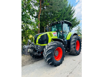 Трактор CLAAS Axion 850
