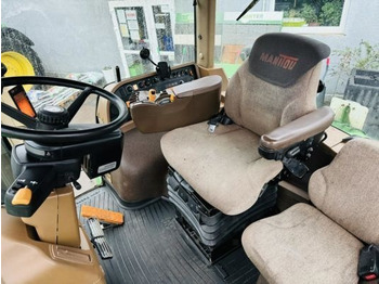 Трактор John Deere 7930: слика 2