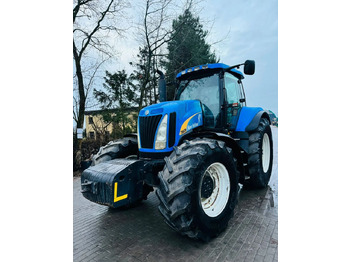 Трактор New Holland T8020: слика 2