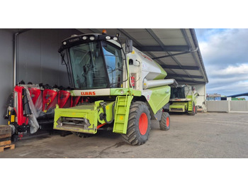 Комбајн CLAAS Tucano 320