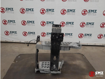 Кабина и ентериер за Камион Volvo Occ opstap rechts Volvo: слика 4 Кабина и ентериер за Камион Volvo Occ opstap rechts Volvo: слика 4