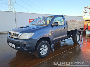 Пикап TOYOTA Hilux