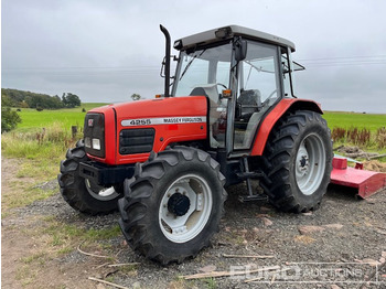Трактор MASSEY FERGUSON