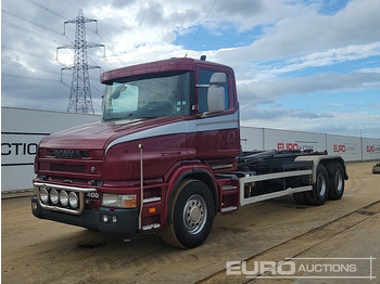 Камион со кука за подигање SCANIA 124