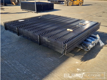 Градежна опрема Unused Galvanised & Powder Coated Heavy Duty (5mm) Wire Mesh Fencing, 25 x H2.4m x W2.2m Panels, 26 x 60mm x 60mm x3m Posts, with Fittings (Black): слика 3