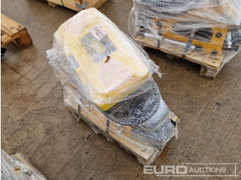 Хидрауличен чекан Unused Hydraulic Breaker to suit Mini Excavator: слика 2 Хидрауличен чекан Unused Hydraulic Breaker to suit Mini Excavator: слика 2