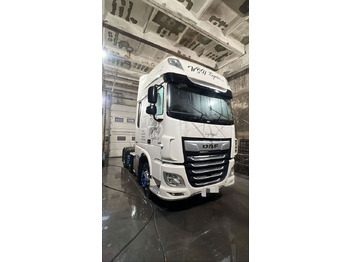 Камион влекач DAF XF 106 480