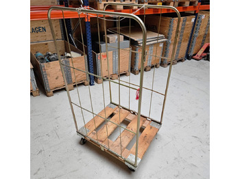 Магацинска опрема