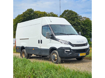 Товарно комбе IVECO Daily