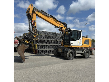 Багер на тркала LIEBHERR A 918