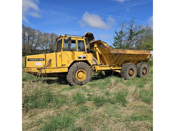 Зглобен истоварувач VOLVO A20