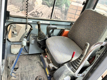 Мини багер Hitachi EX 50-U: слика 3