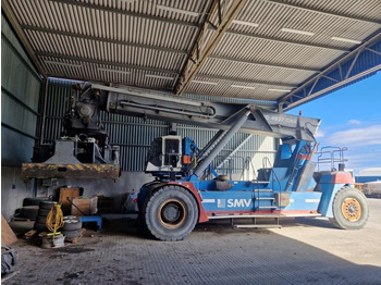 Сложувачки досегнувач KONECRANES