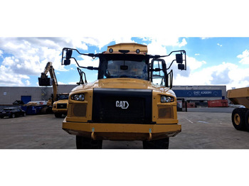 Зглобен истоварувач CATERPILLAR 730