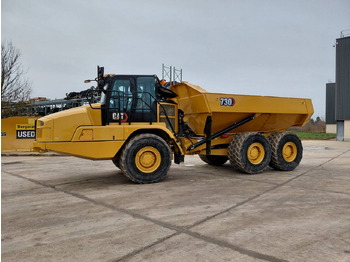 Зглобен истоварувач CATERPILLAR 730