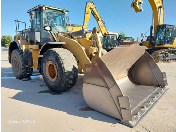 Натоварувач на тркала CATERPILLAR 972M