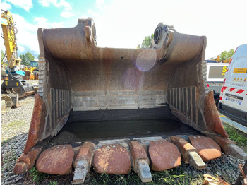 Корпа CATERPILLAR