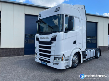 Камион влекач SCANIA S 410